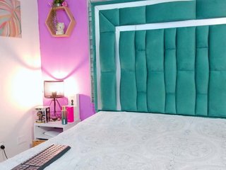 VALERY_ANDERSON Porn Show