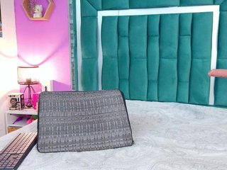VALERY_ANDERSON Porn Show