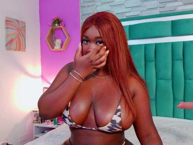 VALERYANDERSON live cam on BongaCams