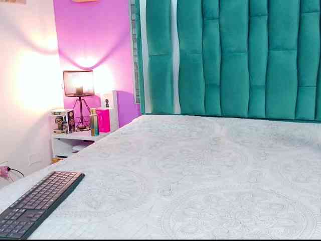 VALERY_ANDERSON webcam