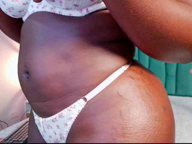 VALERY_ANDERSON webcam
