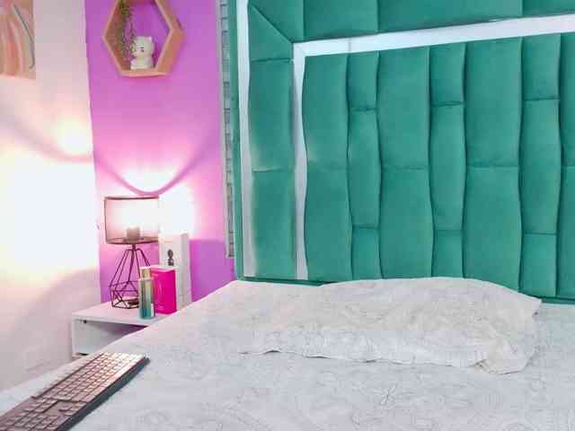 VALERY_ANDERSON webcam