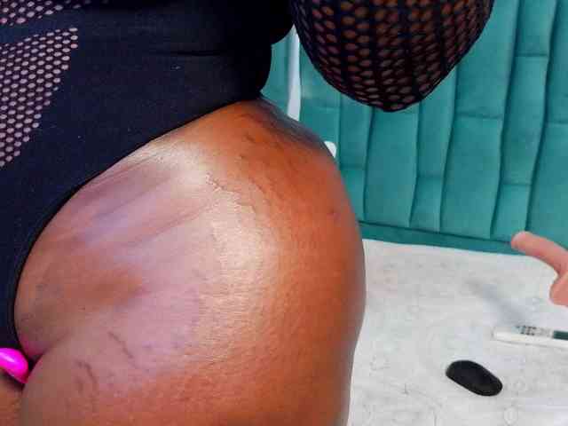 VALERY_ANDERSON webcam