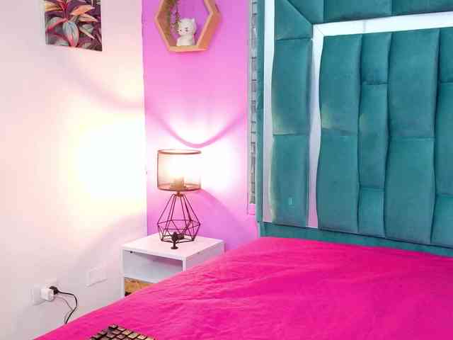 VALERY_ANDERSON webcam