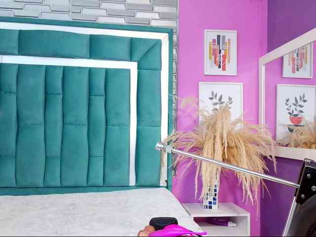 VALERY_ANDERSON webcam