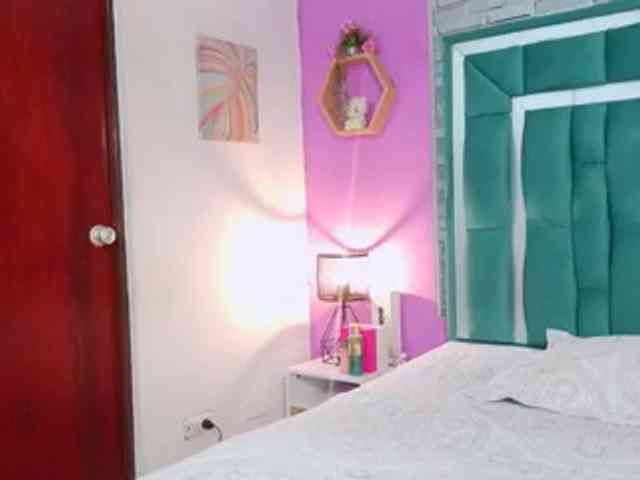 VALERY_ANDERSON webcam
