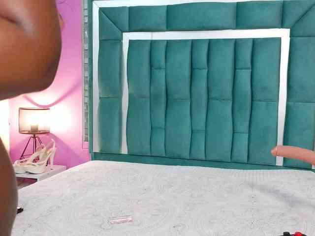 VALERY_ANDERSON webcam