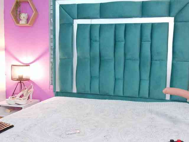 VALERY_ANDERSON webcam