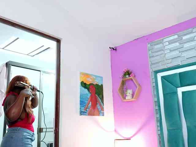 VALERY_ANDERSON webcam