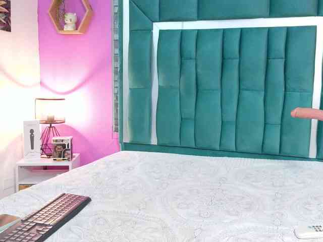 VALERY_ANDERSON webcam