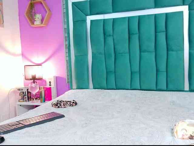 VALERY_ANDERSON webcam