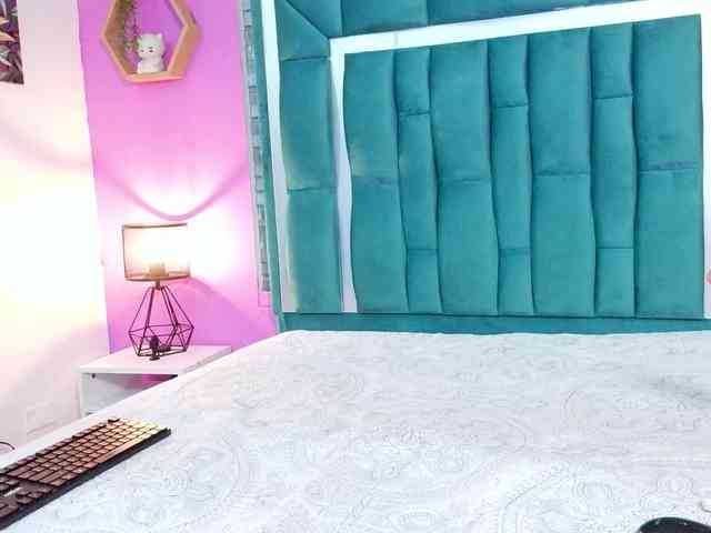 VALERY_ANDERSON webcam