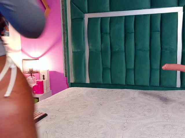 VALERY_ANDERSON webcam