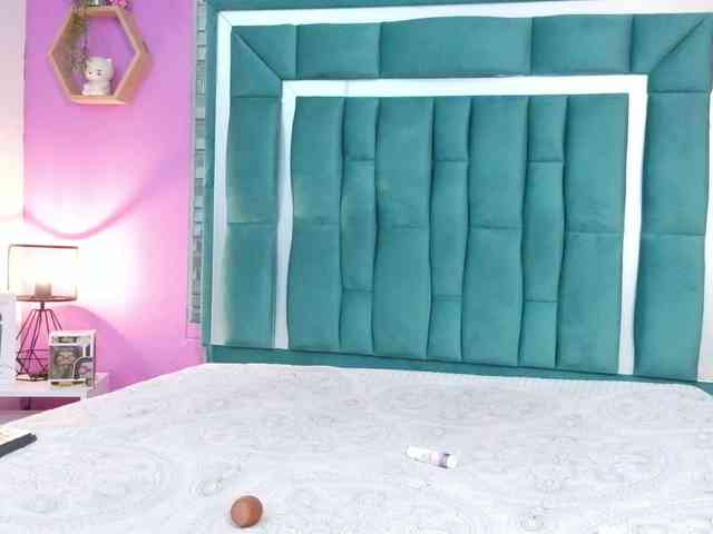 VALERY_ANDERSON webcam