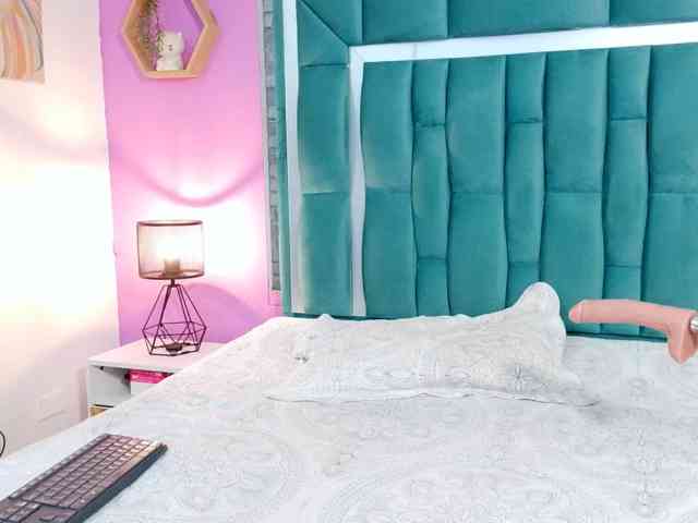 VALERY_ANDERSON webcam