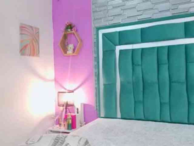 VALERY_ANDERSON webcam