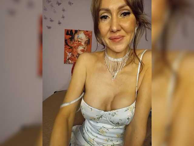 GreatKate's BongaCams show and profile