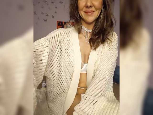 GreatKate's BongaCams show and profile