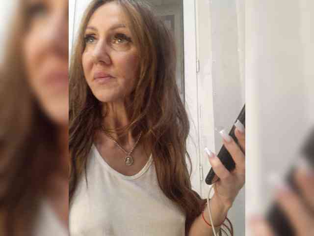 GreatKate webcam