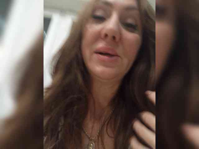 GreatKate webcam