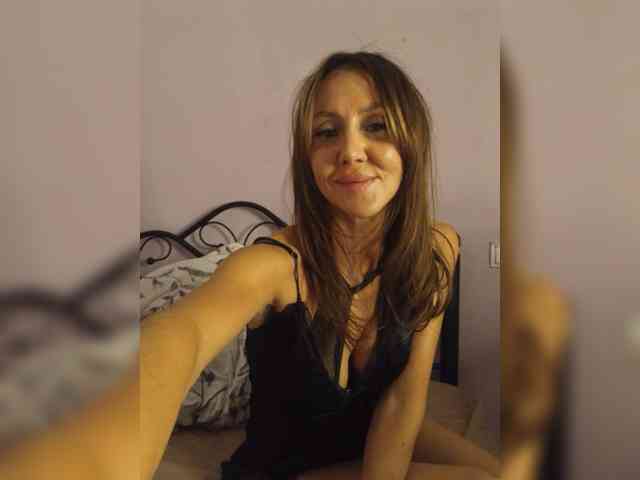 Greatkate's cam show statistics and live stream