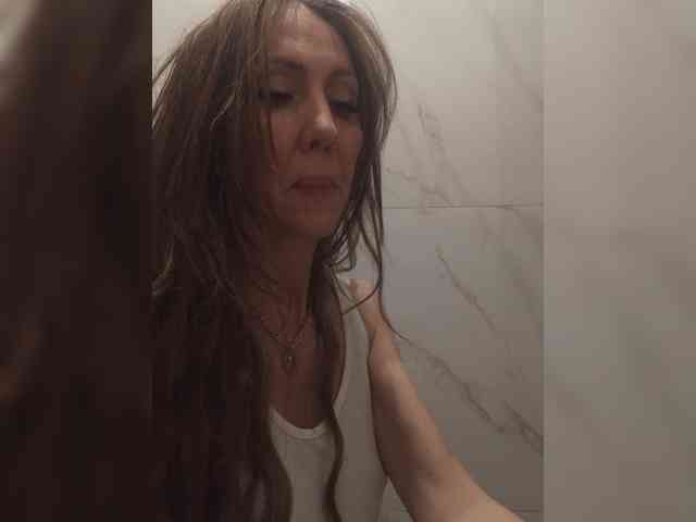live chat room GreatKate