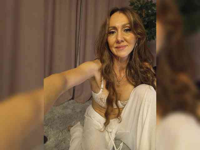 GreatKate webcam