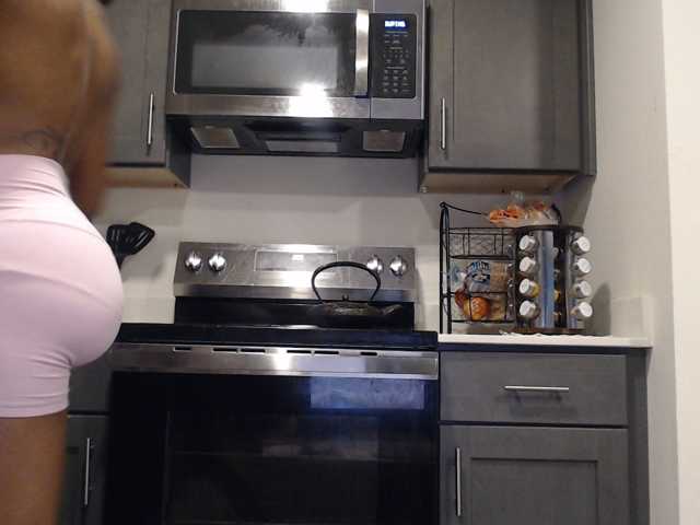 c0c0iman live cam preview