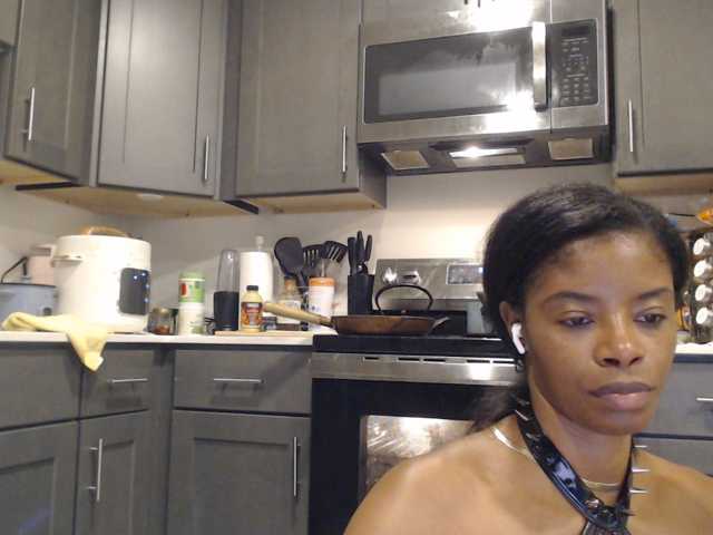 Webcam performer C0c0iman online show C0c0iman