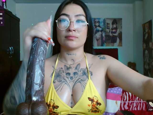 hanna-davis01 live cam on BongaCams
