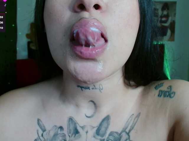 hanna-davis01 live cam on BongaCams
