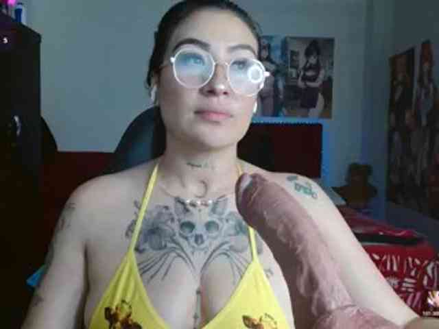 hanna-davis01 webcam