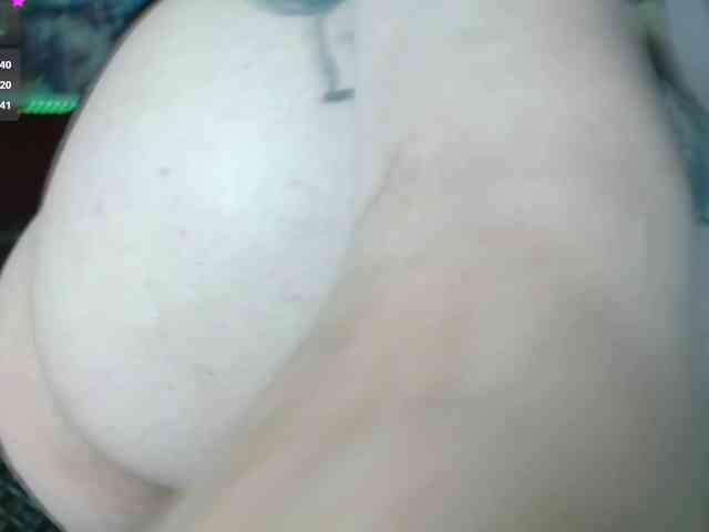 hanna-davis01 Live Webcam on BongaCams