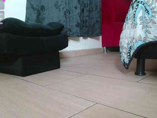 hanna-davis01 webcam