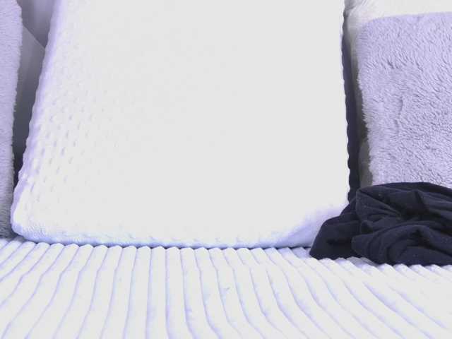 AlliciaKim live cam on BongaCams