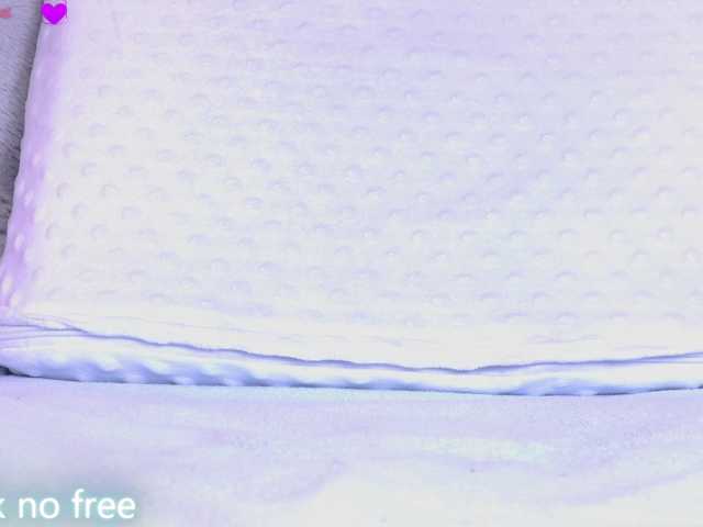 AlliciaKim live cam on BongaCams