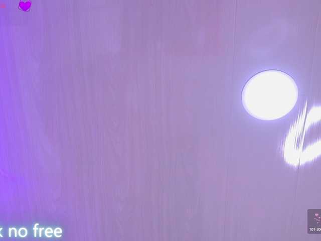AlliciaKim live cam on BongaCams