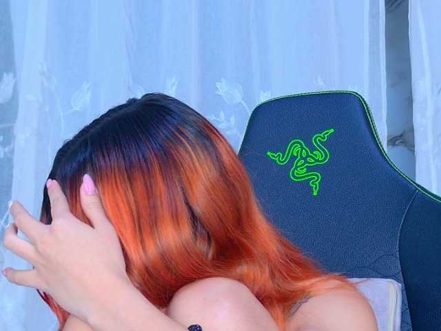 AlliciaKim live cam on BongaCams