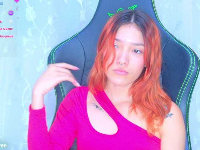 AlliciaKim live cam on BongaCams