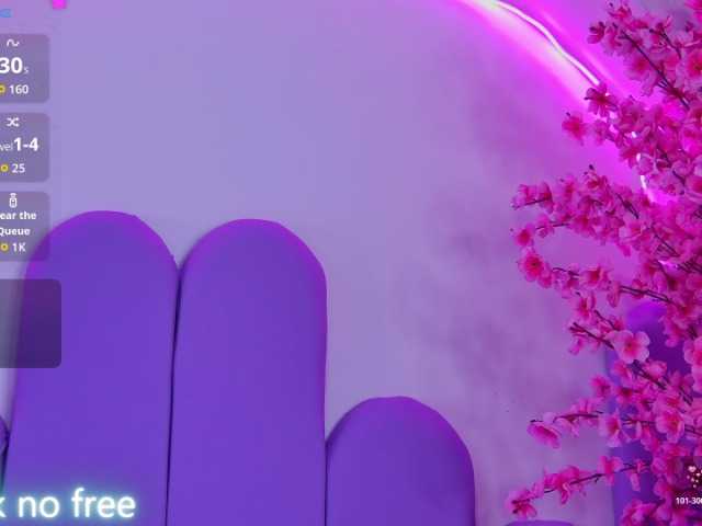 AlliciaKim live cam on BongaCams