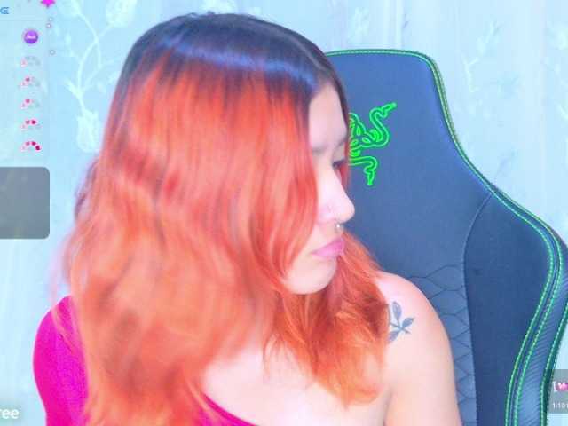 AlliciaKim live cam on BongaCams