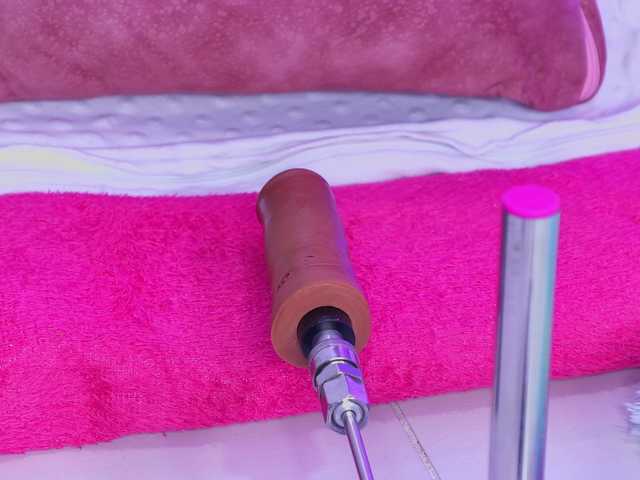 AlliciaKim live cam on BongaCams