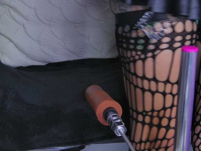 AlliciaKim live cam on BongaCams