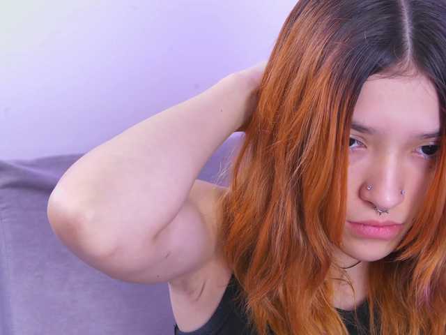 AlliciaKim live cam on BongaCams