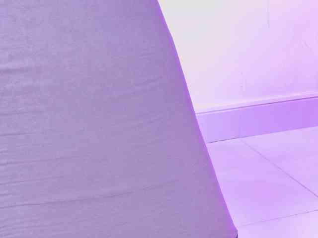 AlliciaKim webcam