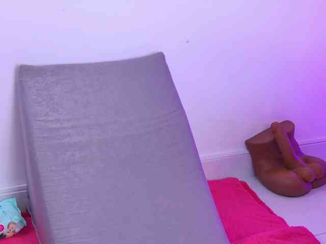AlliciaKim Live Webcam on BongaCams