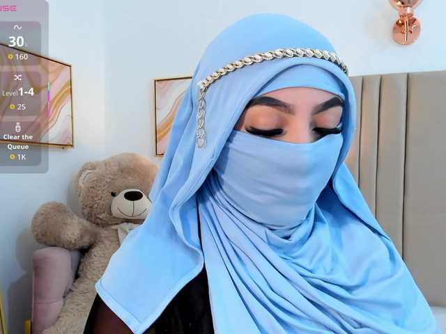 malih- live cam on BongaCams