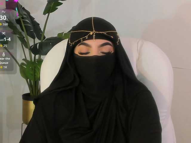 malih- live cam on BongaCams
