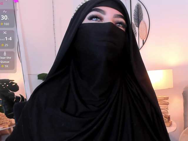 malih- live cam on BongaCams