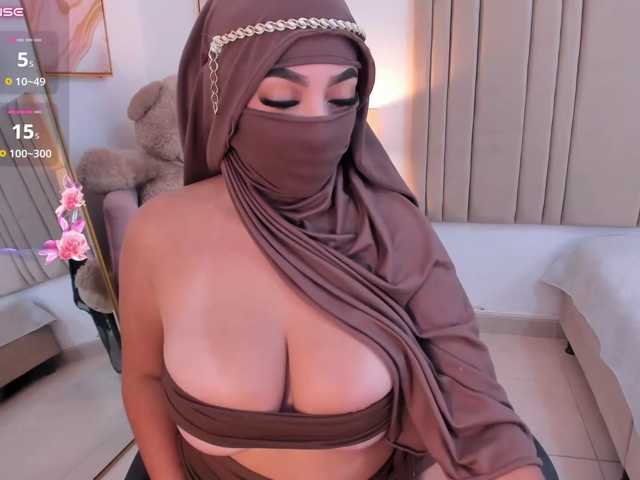 malih- live cam on BongaCams